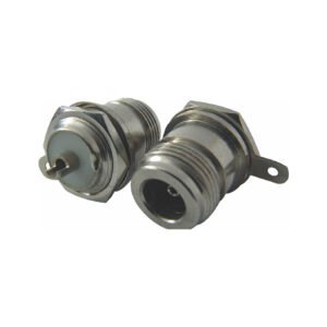 Hembra soldable chasis